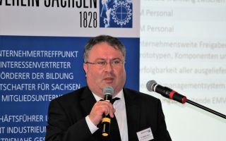 Dr.-Ing. Steffen Heinz_GF der EDC GmbH.JPG